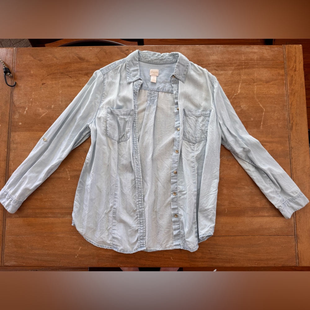 Chicos Tencel chambray shirt